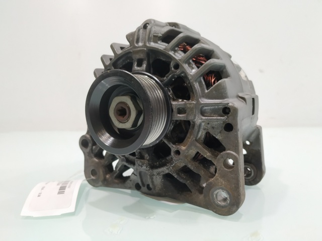 03D903025E Alternador  comprar en Reus