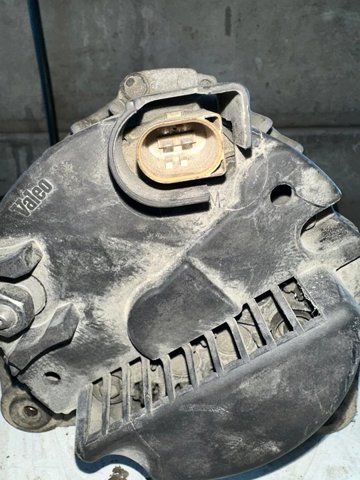 03D903025E VAG Alternador  disponible Vigo