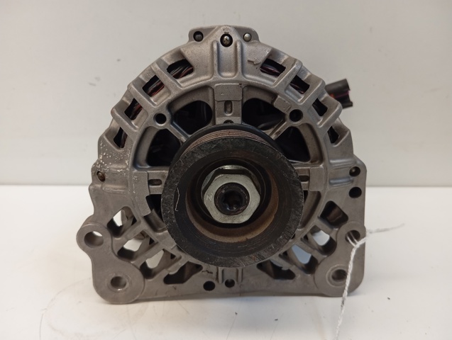 03D903025E Alternador  en stock Sabadell