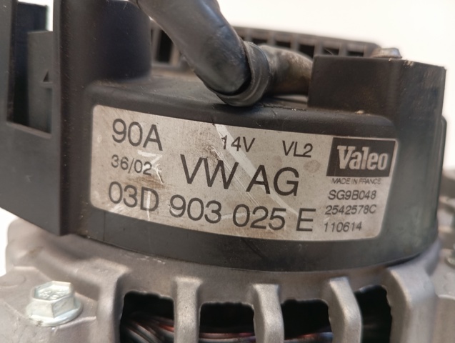 VAG 03D903025E Alternador  en stock Terrassa