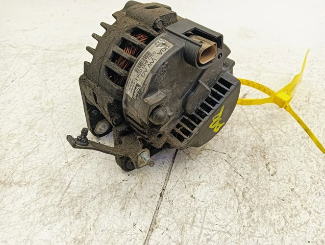 VAG 03D903025E Alternador  en stock Valencia