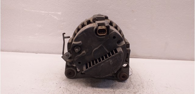 VAG 03D903025E Alternador  disponible España