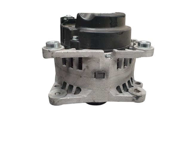 VAG 03D903025H Alternador  en stock Salamanca