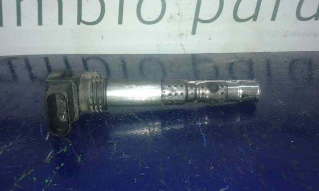 Bobina de ignición 03D905115F VAG
