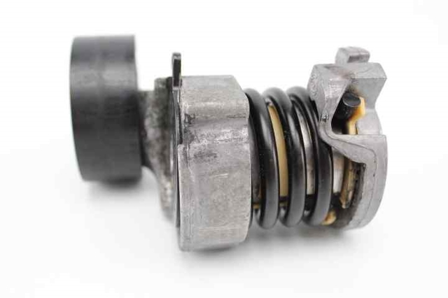 03E903133A Tensor de correa poli V  en stock Granada