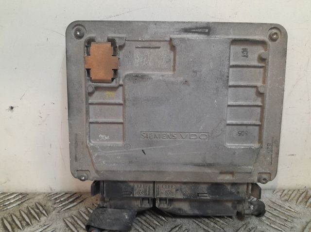 03E906023D Unidad de control del motor (ECU)  comprar en Reus