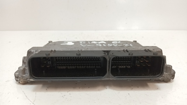 03E906033D VAG ECU  en stock Gandía