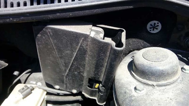 03E906033L VAG ECU  en stock Gandía