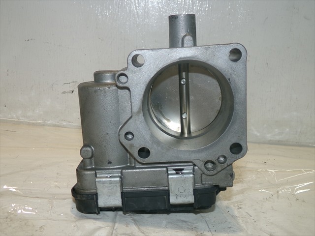 VAG 03F133062B Cuerpo de aceleración completo  comprar en Murcia