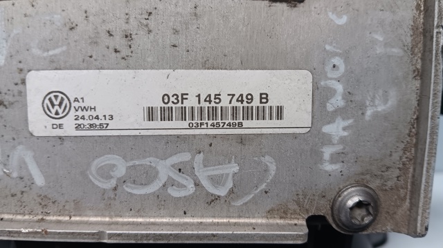 03F145749B VAG Radiador de aceite  en stock Huelva