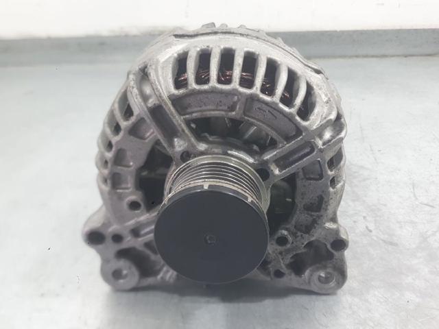 VAG 03F903023D Alternador  disponible Lugo