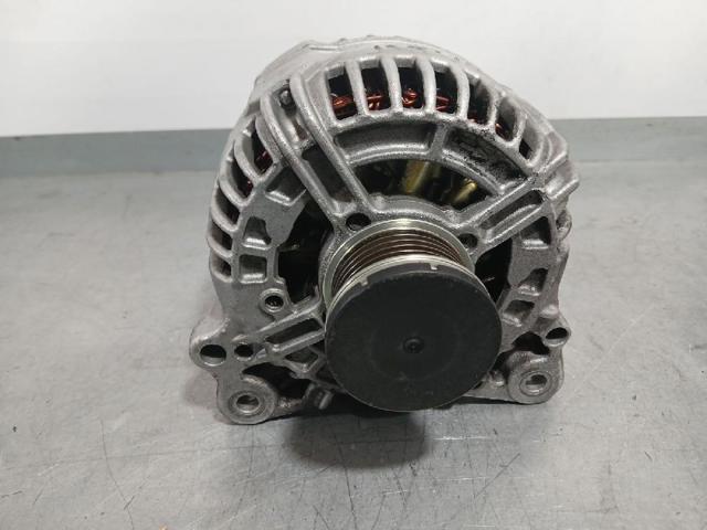 03F903023D Alternador  disponible Utrera