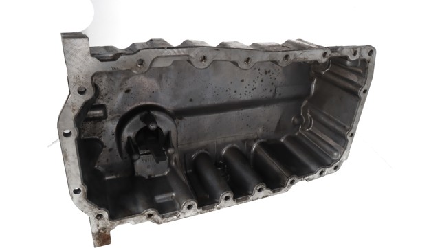 03G103603 VAG Cárter de aceite del motor  en stock Gandía