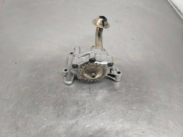 03G115105 VAG Bomba De Aceite comprar Madrid