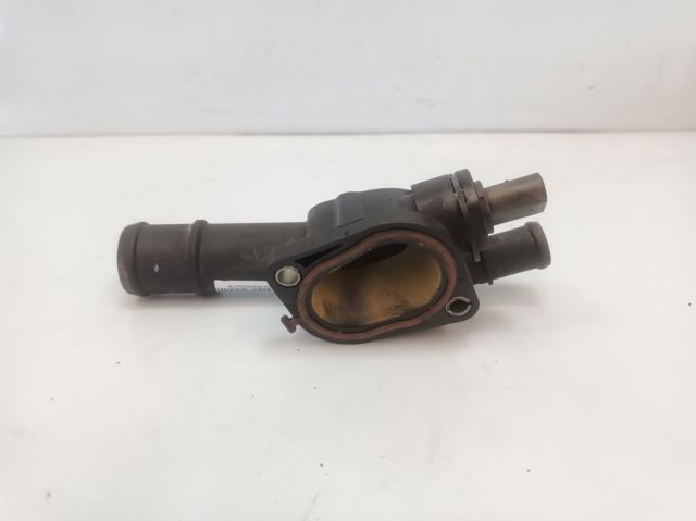 03G121132B Brida del sistema de refrigeración (triple unión)  disponible Burgos