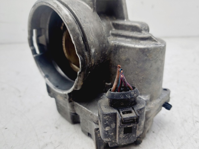 VAG 03G128063C Cuerpo de aceleración completo  disponible Valladolid