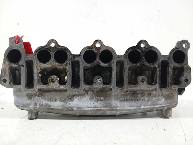 VAG 03G129713 Colector de admisión  en stock Valencia