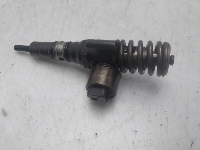 03G130073B VAG Inyector comprar Bilbao