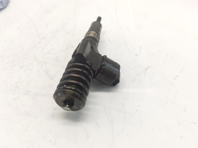 VAG 03G130073B Inyector comprar Pamplona