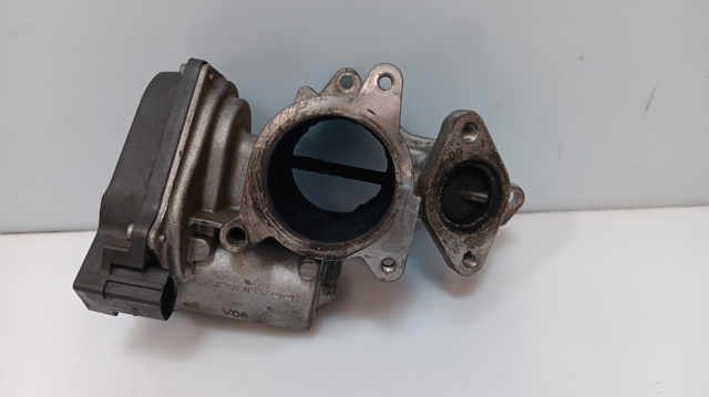 VAG 03G131501B Válvula EGR de recirculación de gases  disponible Lugo