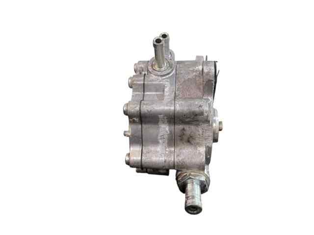 03G145209D Bomba tándem de combustible  disponible Burgos