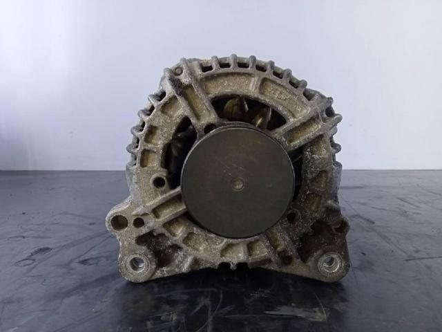 03G903016E Alternador  en stock Granada