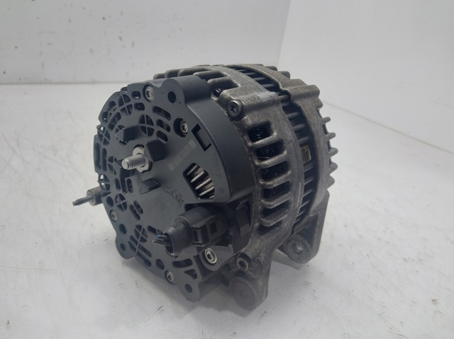 VAG 03G903023 Alternador  en stock Salamanca