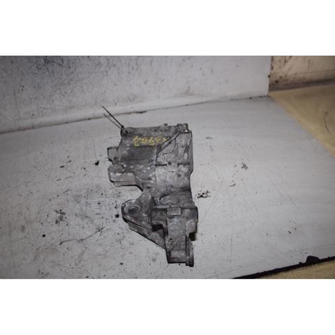 03G903143A Soporte del alternador  comprar en Reus