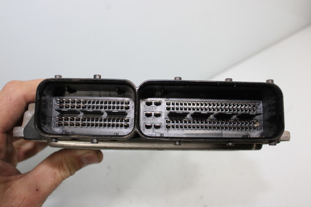 03G906013K VAG ECU  en stock Huelva