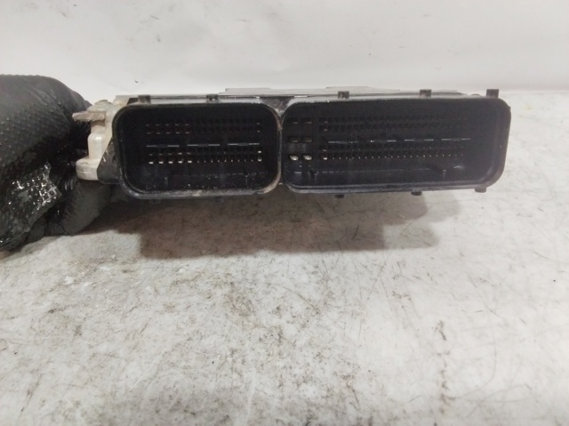 VAG 03G906013K Unidad de control del motor (ECU)  disponible Valladolid