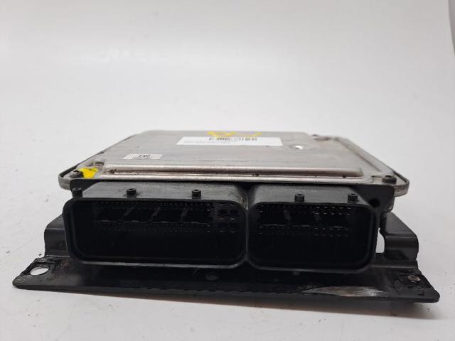 03G906013K Unidad de control del motor (ECU)  disponible Málaga