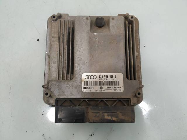 Unidad de control, mando del motor  03G906016G VAG/Audi