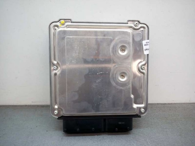 Módulo de control del motor Audi A4  (8ED)
