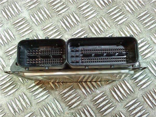 03G906021KH Unidad de control del motor (ECU)  comprar en Pontevedra