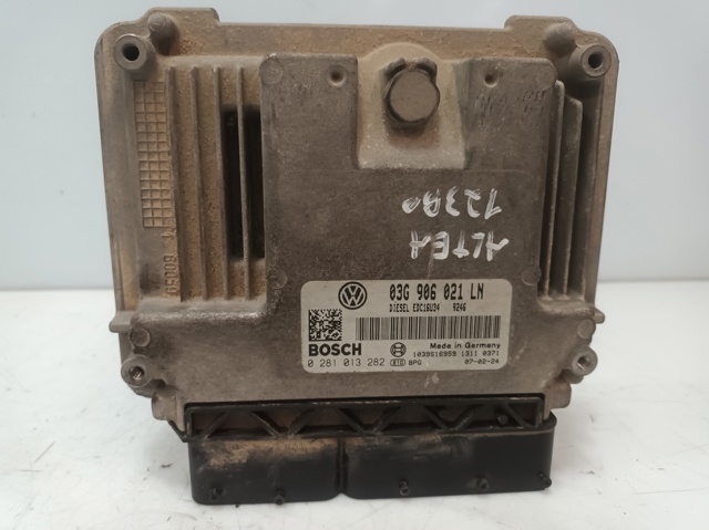 03G906021LN Unidad de control del motor (ECU)  disponible Málaga