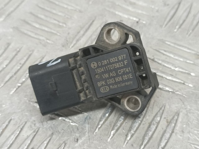 03G906051E Sensor de presión del colector de admisión  comprar en Reus