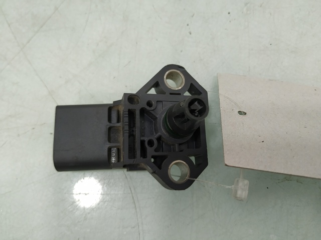 VAG 03G906051E Sensor de presión del colector de admisión  disponible Valladolid