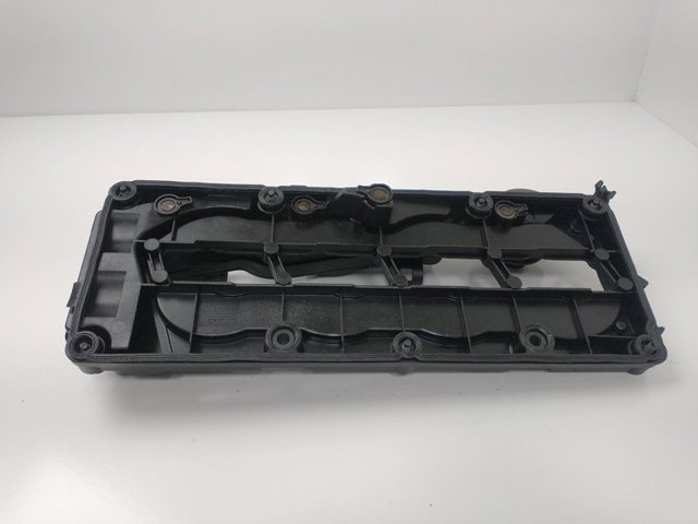 03L103469L VAG Tapa de balancines  en stock Gandía