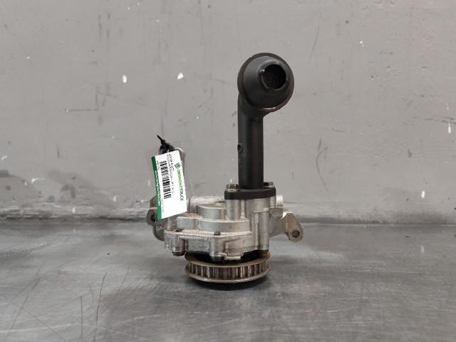 03L115105B Bomba de aceite  comprar en Reus