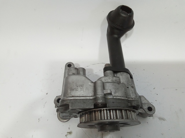 03L115105C Bomba de aceite  comprar en Reus