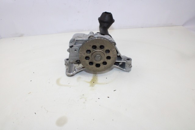 03L115105C Bomba De Aceite comprar Almería