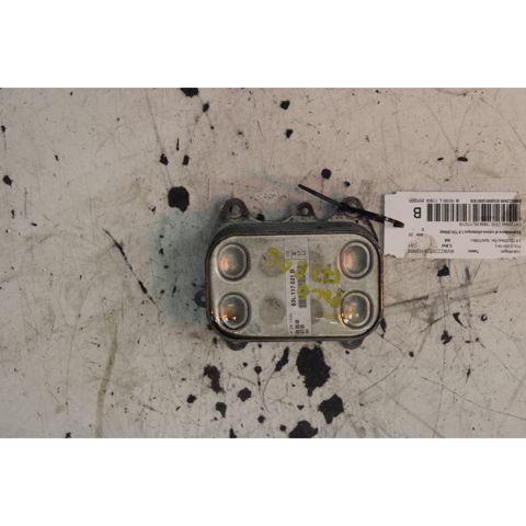 VAG 03L117021B Radiador de aceite debajo del filtro  en stock Terrassa