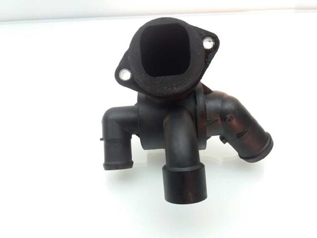 03L121111S Caja de termostato comprar Sevilla