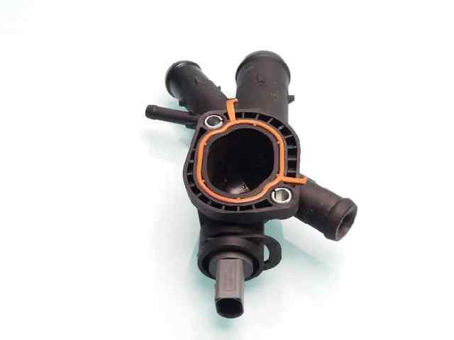 VAG 03L121131AA Brida del sistema de refrigeración (triple unión)  en stock Terrassa