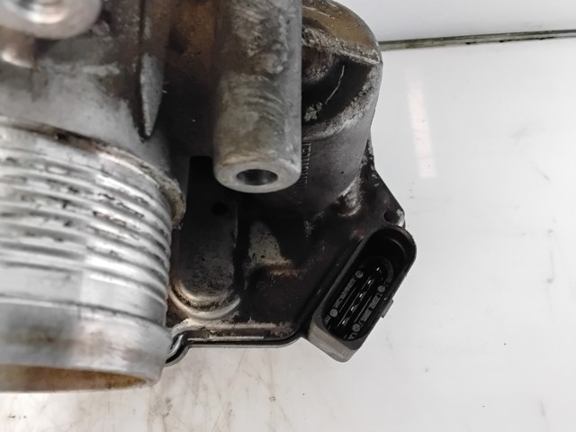 VAG 03L128063K Cuerpo de aceleración completo  disponible España