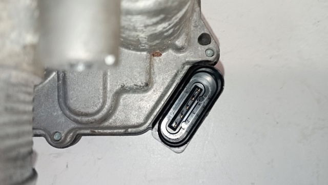 03L128063T Cuerpo de aceleración completo  comprar en Pontevedra