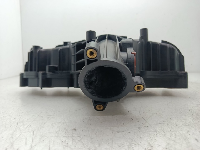 03L129711AN VAG Colector de admisión  comprar en Oviedo
