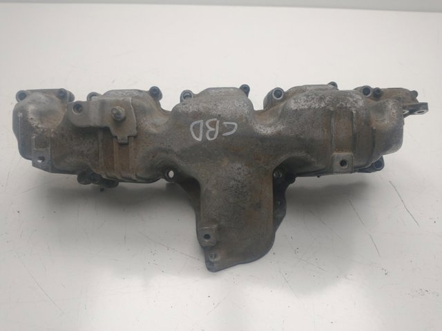 03L129711E Colector de admisión  disponible Burgos