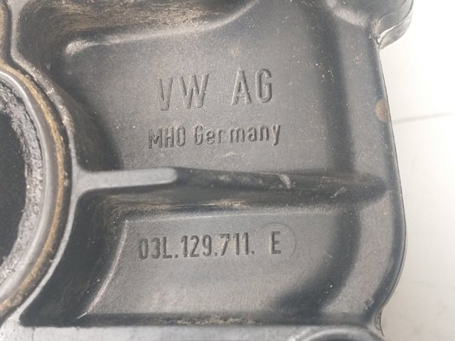 VAG 03L129711E Colector de admisión  disponible España