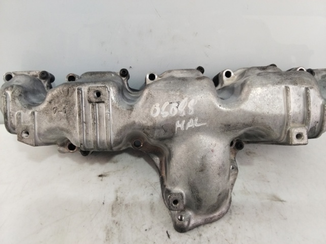 03L129711E VAG Colector de admisión  en stock Córdoba